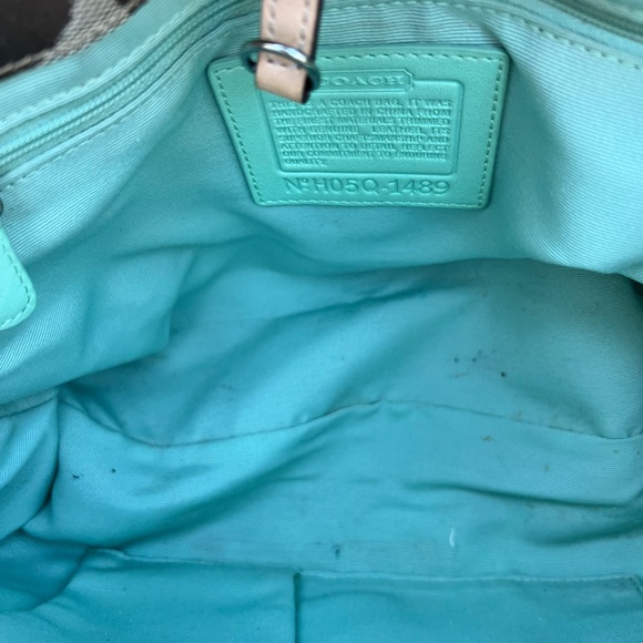 Coach Beige Hampton Signature C logo Canvas under the sea tote/ No 1489 - Picture 6 of 6